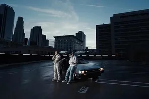 The Iconic DeLorean DMC-12: From Back to the Future to Pop Music Videos - image 9