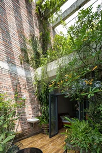 An Oasis of Green: Inside the Breathtaking Eco-Friendly Home in Bac Ninh - image 8