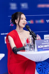 Stunning Contestants at Miss Student Vietnam 2025 Preliminary Round: A Showcase of Beauty, Elegance, and Traditional Ao Dai Fashion - image 11