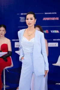Stunning Contestants at Miss Student Vietnam 2025 Preliminary Round: A Showcase of Beauty, Elegance, and Traditional Ao Dai Fashion - image 3