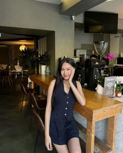 Doan Hai My Flaunts Gorgeous Postpartum Figure in Elegant Photos - image 0