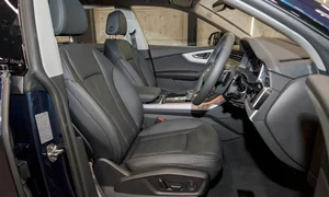 Audi Q8 S Line 2024 Arrives in Vietnam with Premium Pricing - image 7