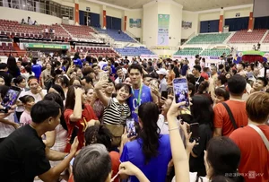 Bich Tuyen Powers Vietnam to Victory, Breaking SEA V-League Records - image 4