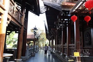 Architecture in Dak Lak: A Breathtaking Fusion of Central Highlands Tradition and Royal Court Elegance - image 2