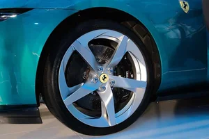 Experience the All-New Ferrari Amalfi 2026: A Masterpiece of Italian Luxury and Performance for the Modern Grand Tourer Enthusiast - image 1