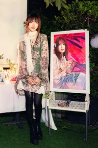 Spotlight: Meet the Talented 18-Year-Old Daughter of Jimmii Nguyen - image 4