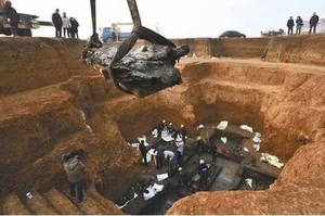 Ancient Tomb Discovered During Quarrying Operations Triggers Urgent Protection - image 7