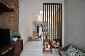 Innovative Architecture: Modern Tube House Design in Narrow Alleys - image 1