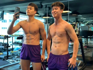 Vietnam National Football Team Stars Show Off Incredible Athletic Physiques - image 3