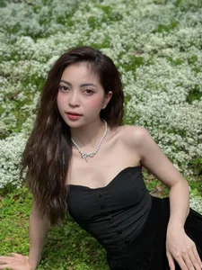 Stunning Post-Marriage Glow of Quang Hai's Famous Ex-Girlfriend - image 0