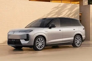 BYD Denza N8 Prepares to Launch with Hypercar-Rivaling Power - image 3