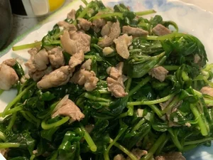 Incredible Wild Vegetables with Ginseng Like Benefits in Vietnamese Markets - image 3