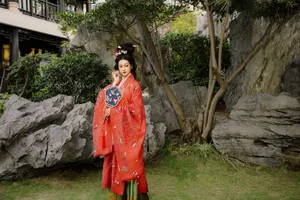 Modern Aesthetic Photography: YiTuYu Art Language Vol.9787 Li Xiao Xin - image 2