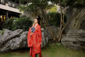 Modern Aesthetic Photography: YiTuYu Art Language Vol.9787 Li Xiao Xin - image 10
