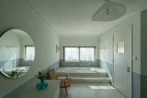 Nautical Luxury: A Stunning Beach Villa Designed Like a Ship’s Deck - image 11