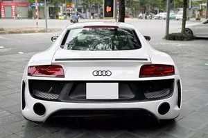 Extreme Custom Audi R8 Listed for Sale in Hanoi for Over 3 Billion VND - image 0