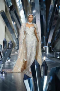 Quyen Linh's 18-Year-Old Daughter Lo Lem Makes Stunning Catwalk Debut - image 2