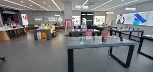 The Sudden Decline of Independent Phone Repair Shops Across China - image 5