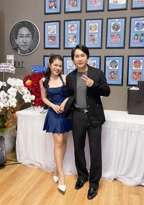 Kim Tử Long’s Beautiful Daughter Celebrates Joint Birthday with Her Famous Father - image 9