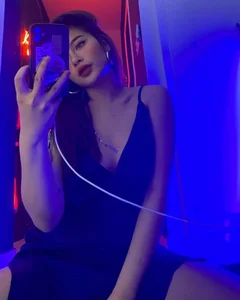 Kim Tử Long’s Beautiful Daughter Celebrates Joint Birthday with Her Famous Father - image 11