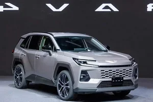 Will the Newly Launched Toyota RAV4 2026 Arrive in Vietnam? - image 1