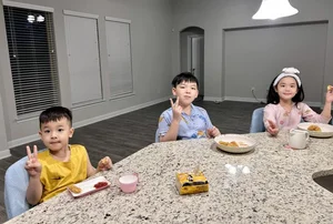 Miss Bao Ngoc Purchases Spacious US Mansion Comparing Property Values - image 8