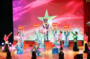 Vietnam Coast Guard Women: Preserving National Heritage Through Traditional Folk Songs - image 4