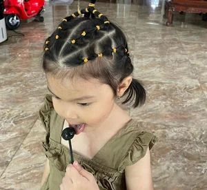 Beautiful Morning Hairstyles Created by a Loving Grandmother for Her Granddaughter - image 0