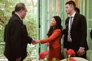 Fine Dining in Hanoi: Serving Shrimp Paste to World Leaders - image 3