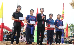 Sinh Village Traditional Wrestling Festival: A Vibrant Spring Celebration in Hue - image 5