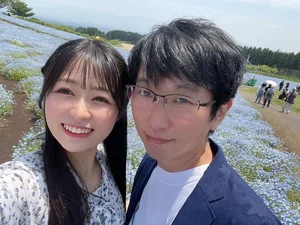 Former Teenage Idol Celebrates Anniversary With Fan Turned Husband Despite Large Age Gap - image 1