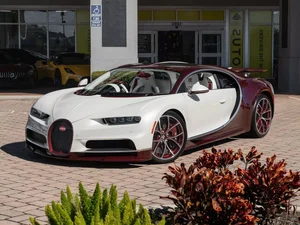 Buy a $3.8 Million Bugatti Chiron and Get a Free Rolls-Royce in This Incredible Supercar Deal - image 5