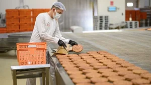 Bakery Revives 5,000-Year-Old Ancient Egyptian Bread Recipe to Instant Success - image 9