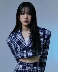 Viral Korean Dancer Captivates Global Audience with Idol-Like Visuals and Stunning Performance - image 3