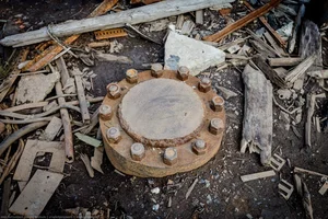 The Secrets of the World's Deepest Borehole and Its Hidden Treasures - image 1