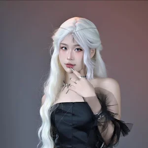 Viral Female Streamer Wows the Internet with Mind-Blowing Makeup Transformation Videos - image 4