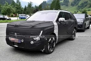 2027 Hyundai Tucson Spy Shots: Comparing the Future with the Present - image 1