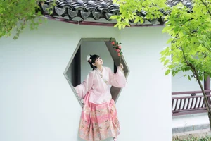 Jiao Yi Zhi Sui Sui Shines in YiTuYu Art Language Vol.10476: 61P Photography Set - image 46