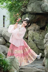 Jiao Yi Zhi Sui Sui Shines in YiTuYu Art Language Vol.10476: 61P Photography Set - image 28