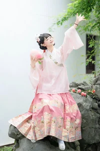Jiao Yi Zhi Sui Sui Shines in YiTuYu Art Language Vol.10476: 61P Photography Set - image 32