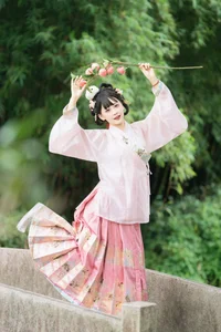 Jiao Yi Zhi Sui Sui Shines in YiTuYu Art Language Vol.10476: 61P Photography Set - image 11