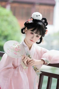 Jiao Yi Zhi Sui Sui Shines in YiTuYu Art Language Vol.10476: 61P Photography Set - image 59