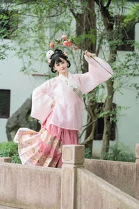 Jiao Yi Zhi Sui Sui Shines in YiTuYu Art Language Vol.10476: 61P Photography Set - image 14