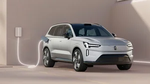 Volvo's Flagship EVs Arrive in Vietnam: Level 3 Driving & 600km Range - image 4