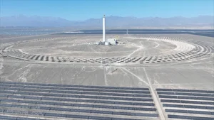 Harnessing the Sun: China's Massive Solar Power Project in the Gobi Desert - image 7
