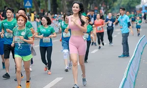 Self-Made Billionaire Beauty Queen Shares Childhood Photos - image 5