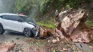 Severe Landslides in Northern Vietnam Mountains Following Heavy Rainfall - image 1