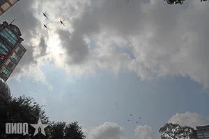 Vietnam Air Defense-Air Force Conducts Successful Joint Flight Training Exercise - image 1