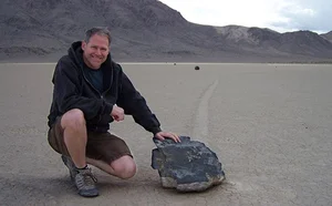 Sailing Stones of Death Valley: Solving the Moving Rocks Mystery - image 1