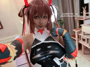 Becky Captivates as Mizushiro Yukikaze: A Masterclass in Character Photography - image 40